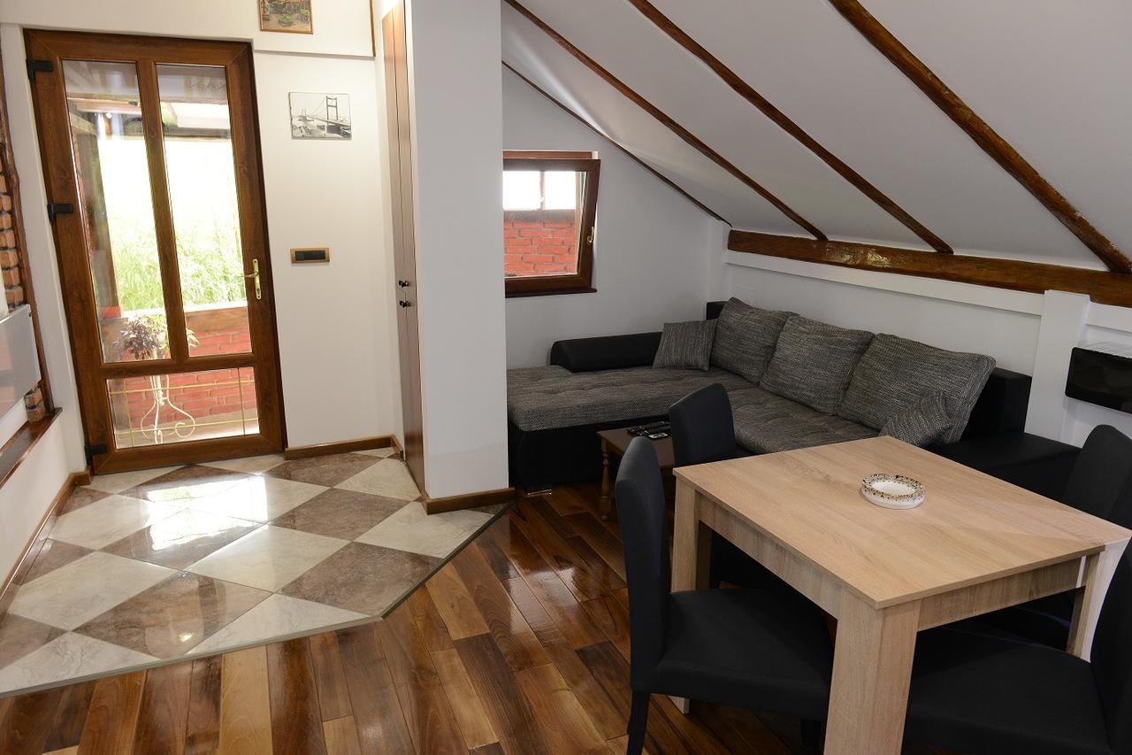 Apartman Rustik 贝尔格莱德 外观 照片